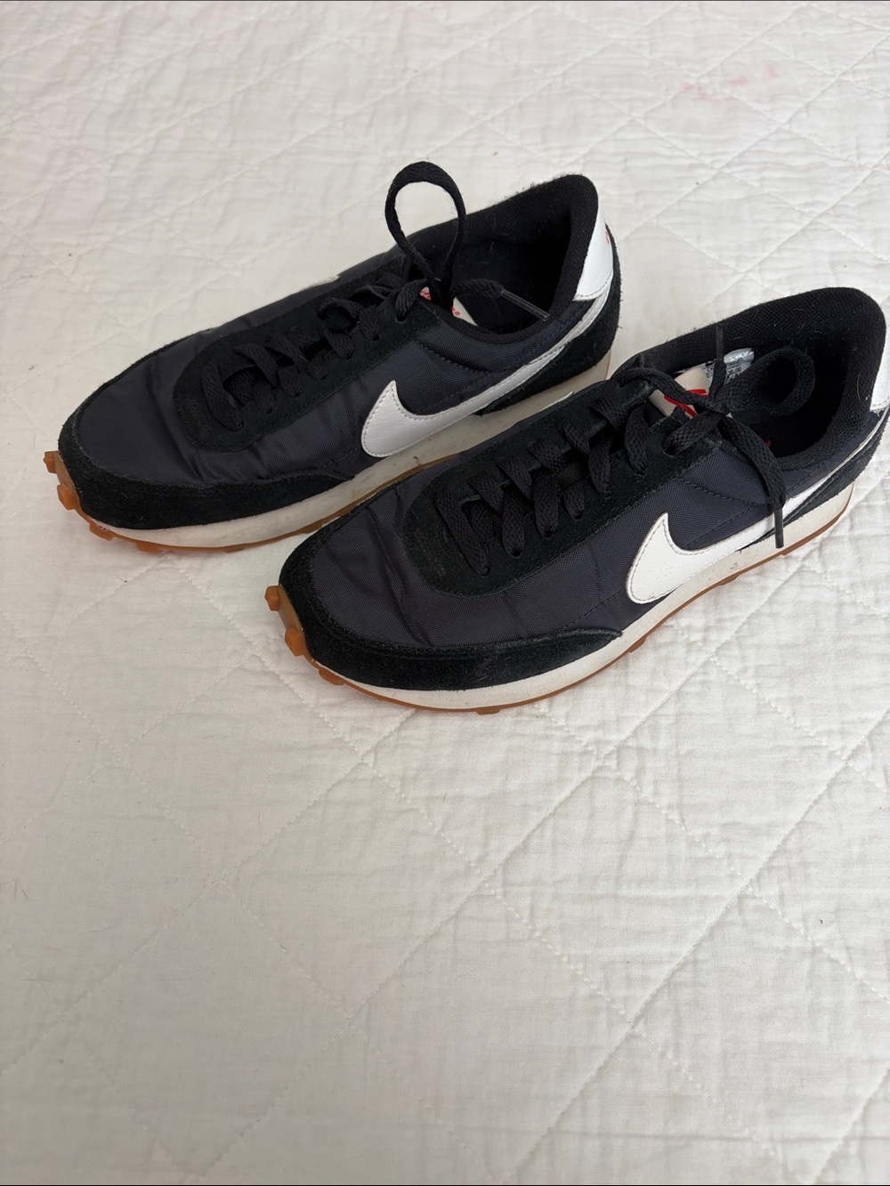 Nike Daybreak Women's Black, White & Gum Retro Runner Sneakers